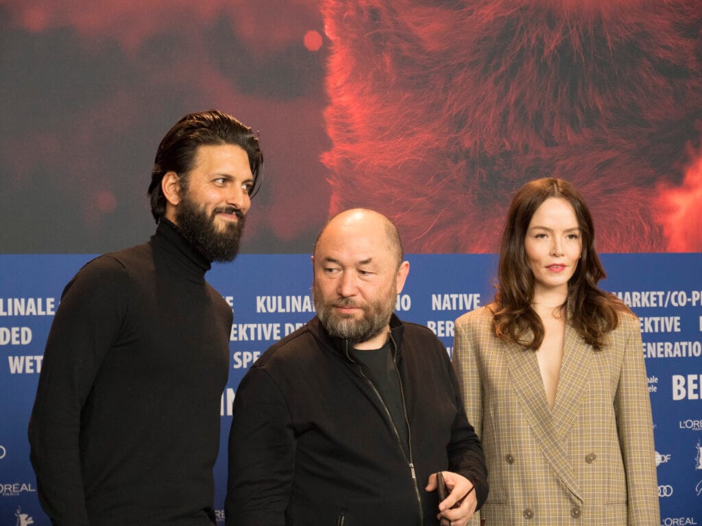 This image has an empty alt attribute; its file name is Thought-Leadership-1024x768.jpg